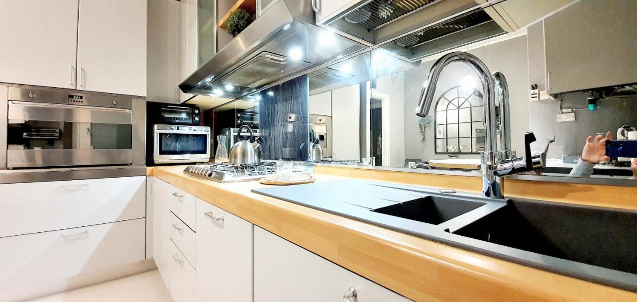 Charming Apartment Central Station Milan Bagian luar foto