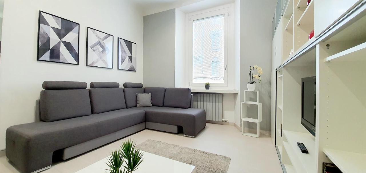 Charming Apartment Central Station Milan Bagian luar foto